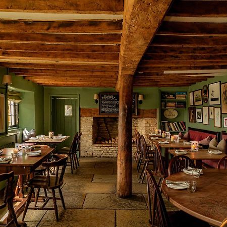 The Bell Inn Лечлейд Экстерьер фото