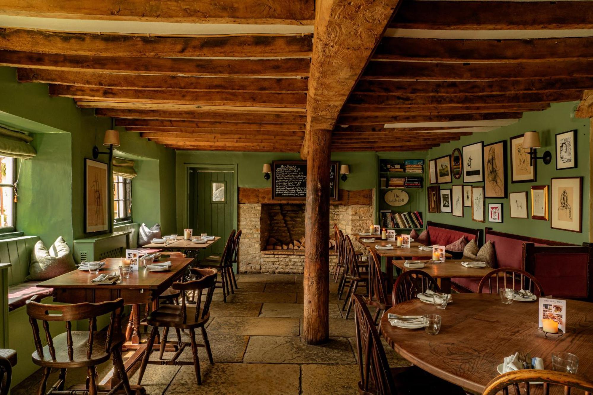 The Bell Inn Лечлейд Экстерьер фото